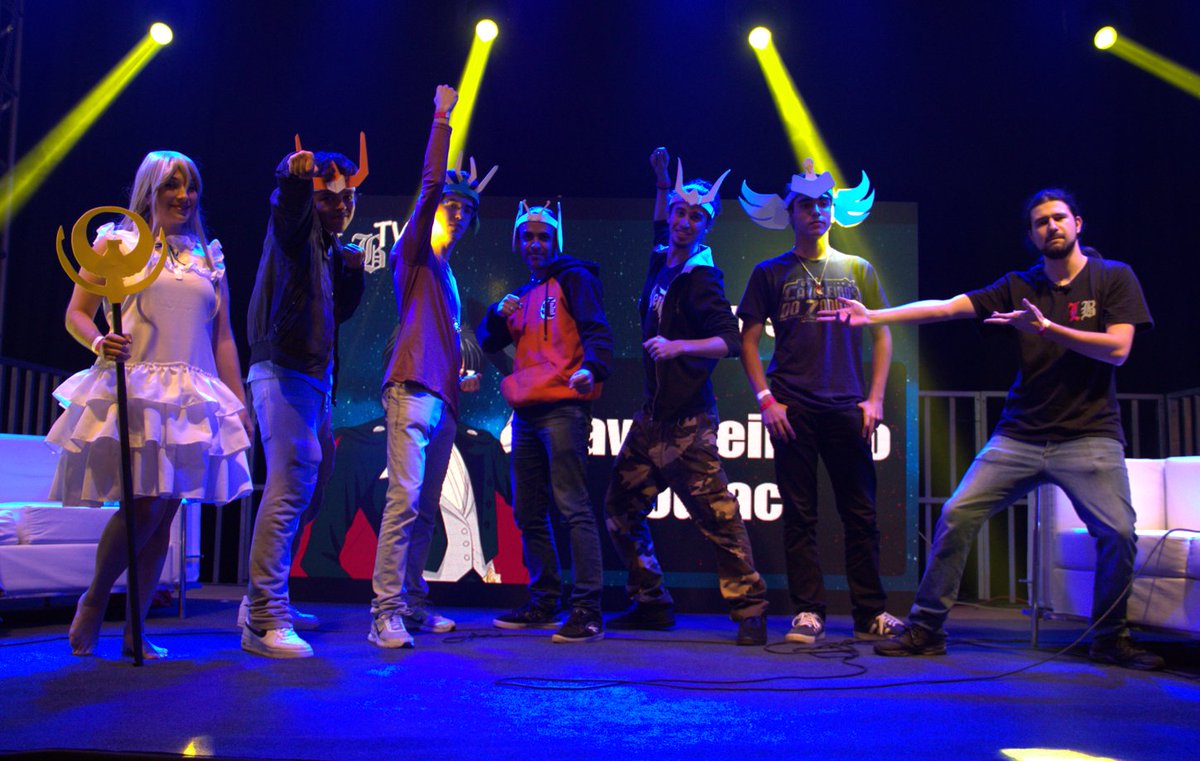 brunobellan's tweet photo. O @thunderbout no #AF2017 https://t.co/hEuMhAKRtD