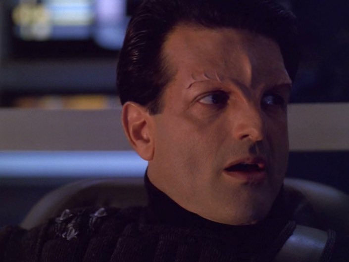 Alex Perry on Twitter "Janeway outplaying Kashyk in “Counterpoint” is