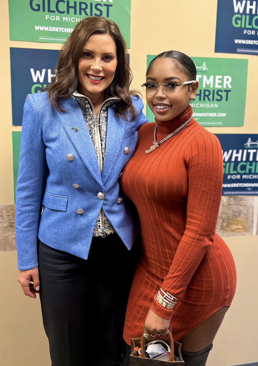 JazminReNae's tweet photo. BIG JA + BIG GRETCH = BIG BUSINESS
#GovernorOfMichigan #PrincessOfDetroit #VoteInNovember https://t.co/5MknrKMzv9