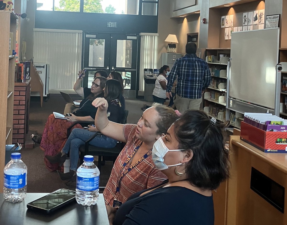 Talking about fluency with <a href="/ValleyElemPUSD/">Valley Elementary</a> Ts! Number strings create great discussions!