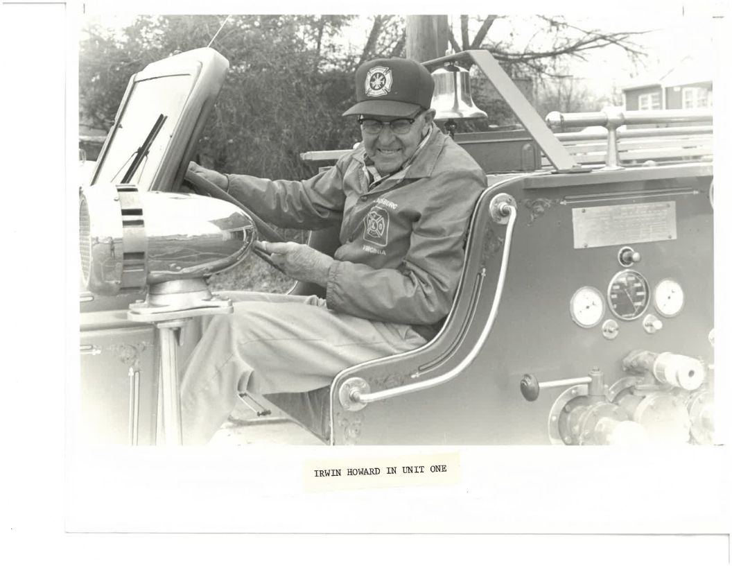 blacksburgfire's tweet photo. Founding member Irwin Howard in our 1941 Oren fire engine, still housed at Station 2. #BFDis100 https://t.co/cc0QCXfOpO