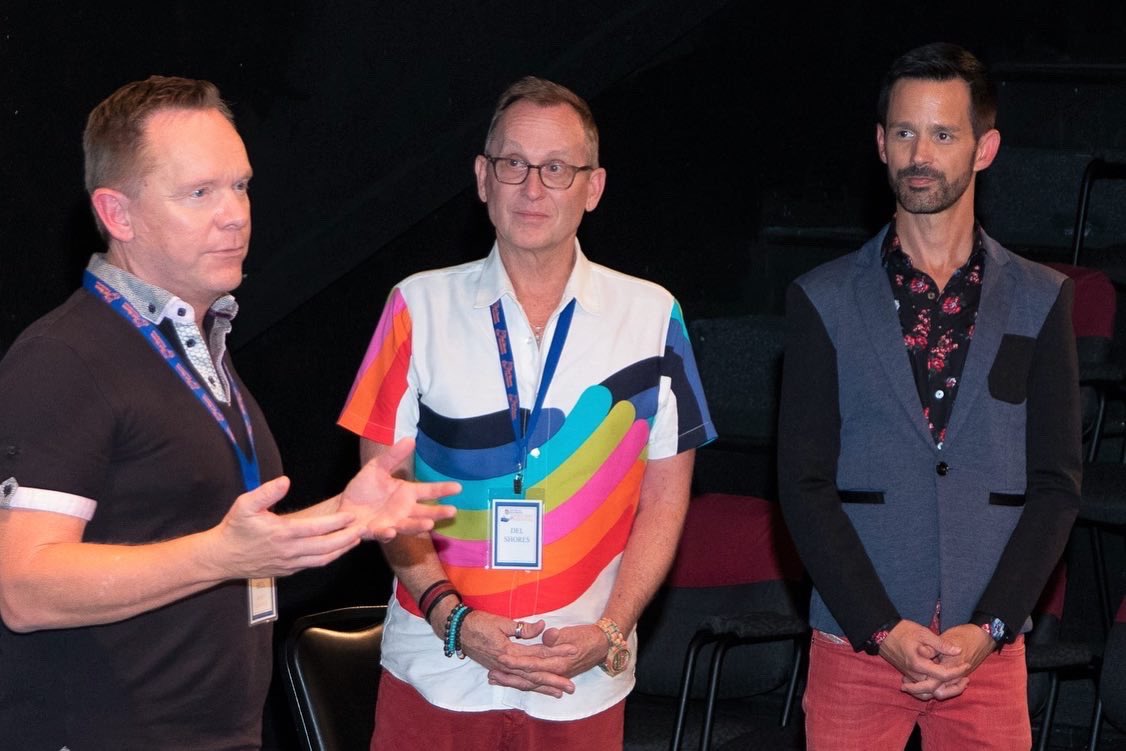 DelShoresFound's tweet photo. OPENING NIGHT of the Writers Festival! Del &amp; Emerson welcome with Board Co-Chair Stuart Bell.
Filmmaker Mat Hayes introduces the screening of his award-winning short film “Cognitive.”
Winning writer Vandy Beth Glenn introduces the stage reading of her script “Shelter In Place.” https://t.co/5h9cBQrrLu