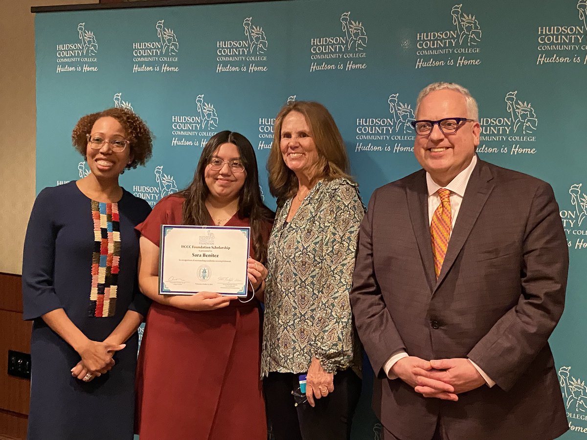 HudsonCCC's tweet photo. Hudson County Community College Foundation holds the 15th Annual Donor-Scholar Recognition Celebration, where scholarship donors meet and interact with the students who are recipients of that life-changing generosity. #HCCCFoundation #HCCCScholars #HCCCFall2022 #HCCCDonors https://t.co/3pIODod272