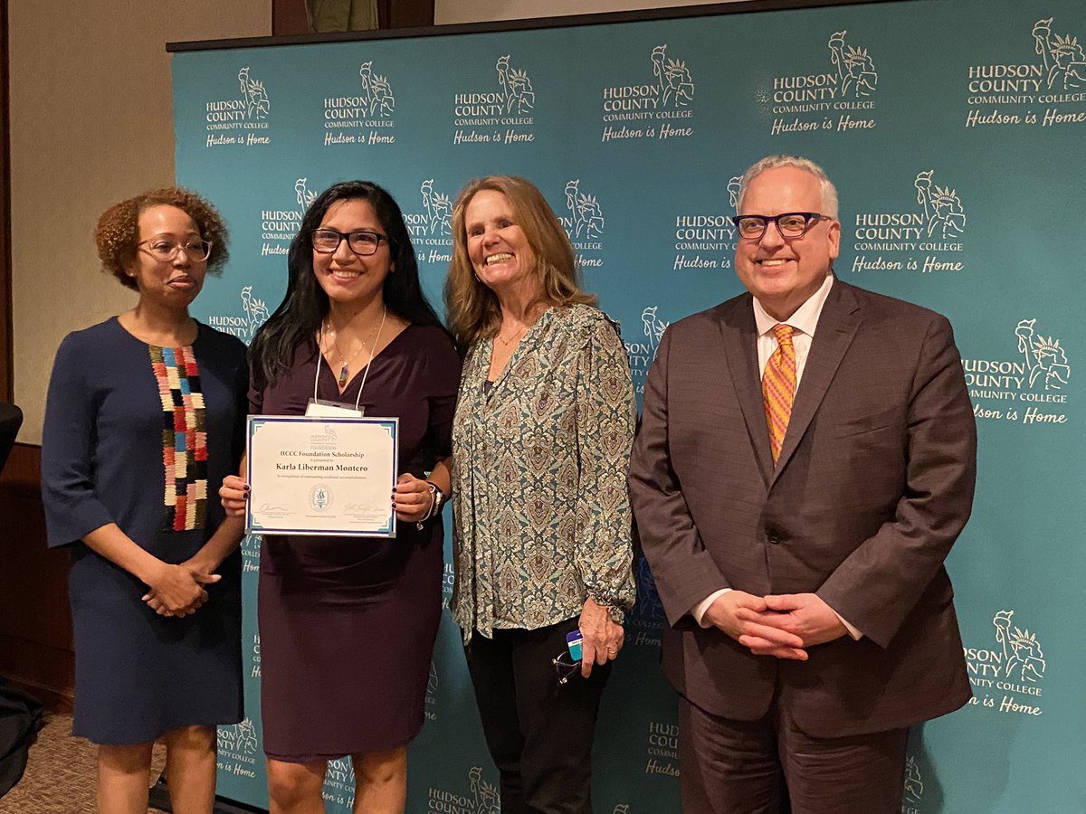 HudsonCCC's tweet photo. Hudson County Community College Foundation holds the 15th Annual Donor-Scholar Recognition Celebration, where scholarship donors meet and interact with the students who are recipients of that life-changing generosity. #HCCCFoundation #HCCCScholars #HCCCFall2022 #HCCCDonors https://t.co/3pIODod272