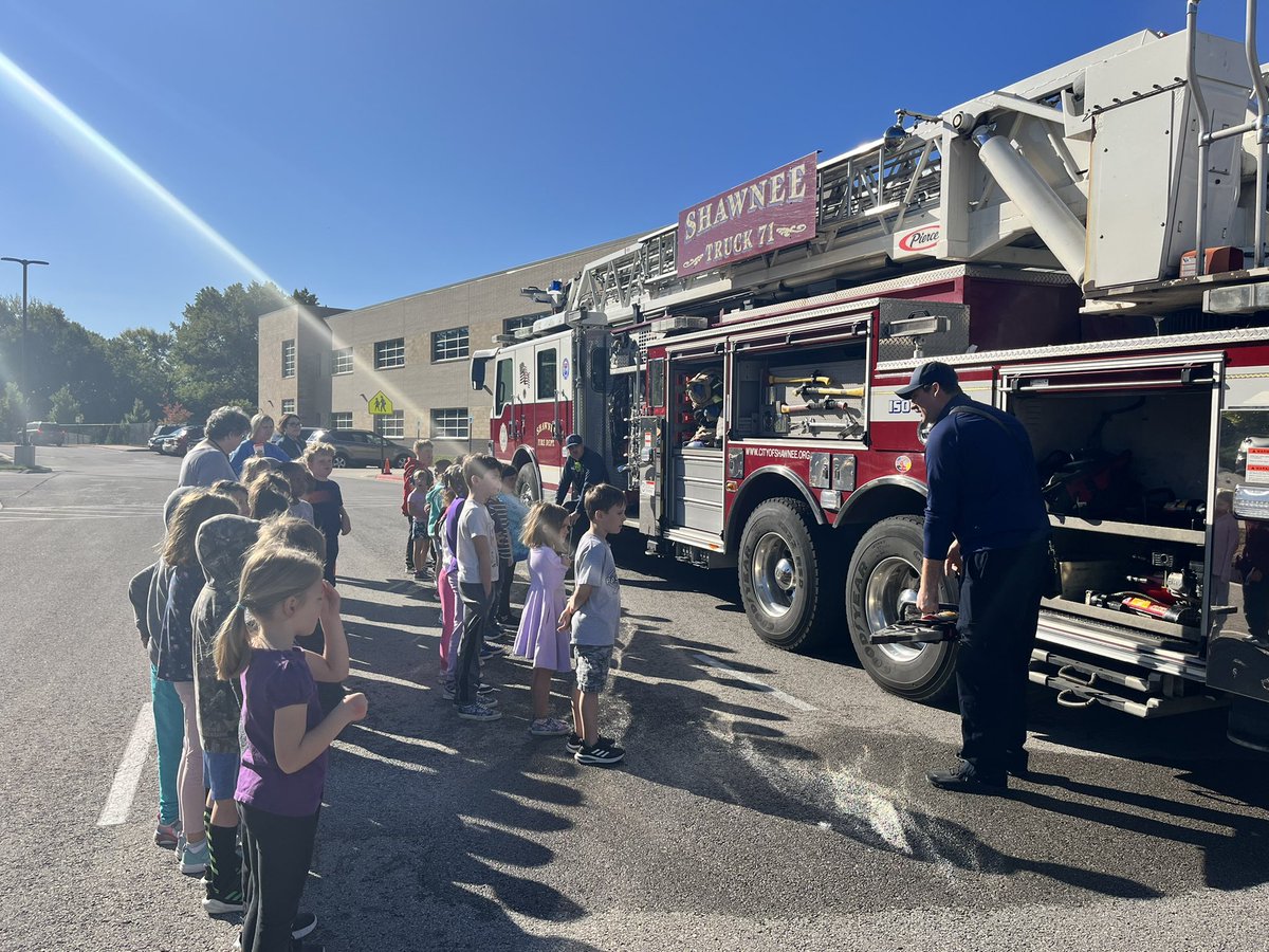 Nunzia Hoog tweet media