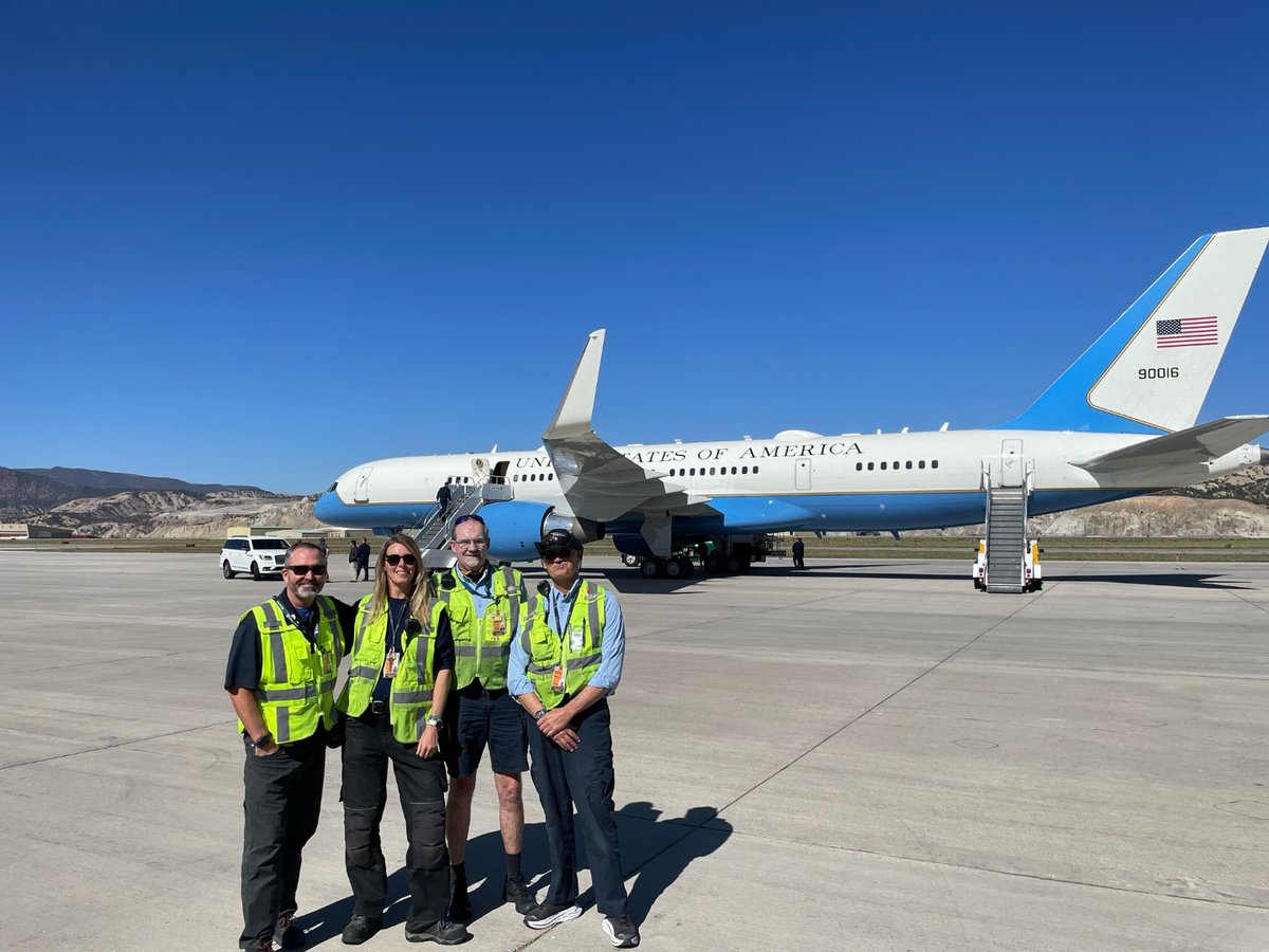 ORDflier's tweet photo. Fantastic job by Team EGE who supported a @POTUS visit to Eagle/Vail today!!   @DJKinzelman @jeff_riedel160 @Jmass29Massey @AshMuir https://t.co/UYrqbJeG46