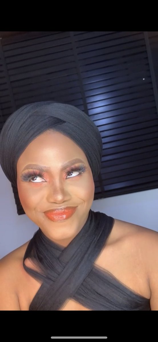 wealthy_nat's tweet photo. Verification 🤍 screenshots from video 😊👏

My profession my pride 💅😍
WE DEY FOR BEAUTY
#ASUUstrike
#AsuuStrikeUpdate
MUMMY REBELLZ
#BellaOnceSaid https://t.co/VdSD8gI9YW