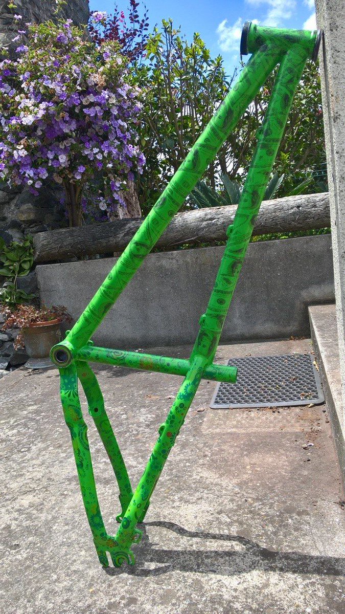 AMadEscape tweet media