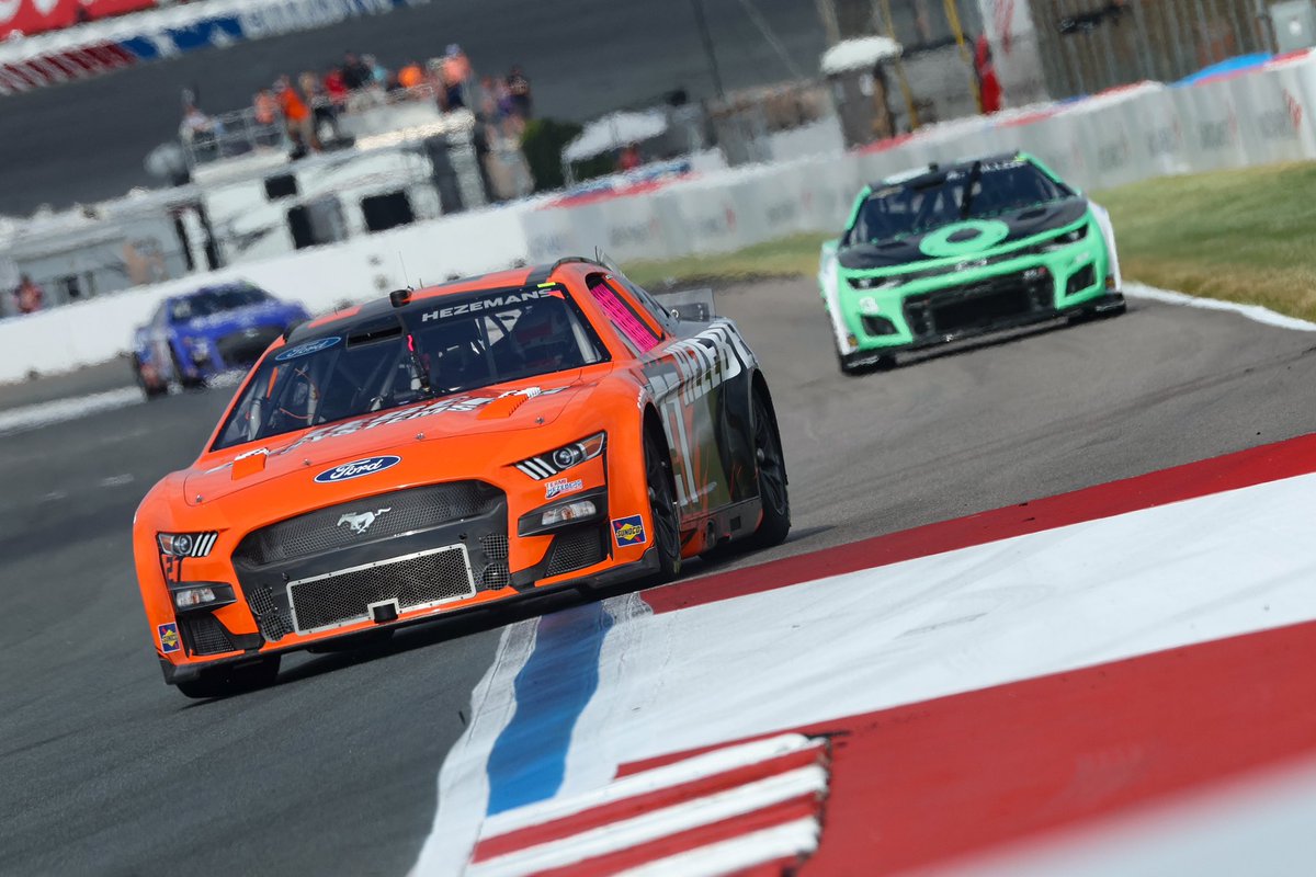 TeamHezeberg's tweet photo. Roval Recap:
Loris and Daniil began their weekends strong, and that continued into the race. An engine failure on the No. 26 forced the team to retire early, an unfortunate ending to such a positive weekend. The No. 27 persevered through the race, avoiding late race carnage. #TH https://t.co/5ic2b973Dv