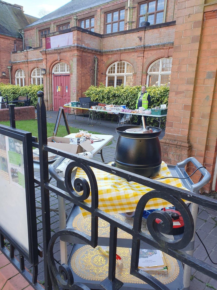 Darlaston All Active 

Will be offering FREE home made chunky chicken soup and bread from 12-15 lunch time outside Darlaston Town Hall