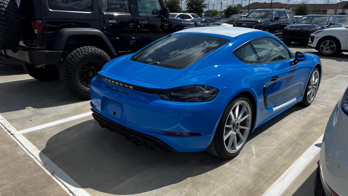 SpeedSportLife's tweet photo. It's at the dealer!!! https://t.co/xHTx20uULK