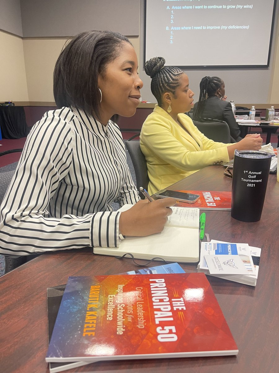 terridosborne's tweet photo. @PrincipalKafele said… “Ask yourself, how serious am I about my leadership, my growth & my reflection?” And then @Jcm1st caught my real serious face!! Coffee, journal & pencil 📝👩🏽🏫 #LeadLearning #R4Leaders @R4Leaders https://t.co/wBAm4uPtoe