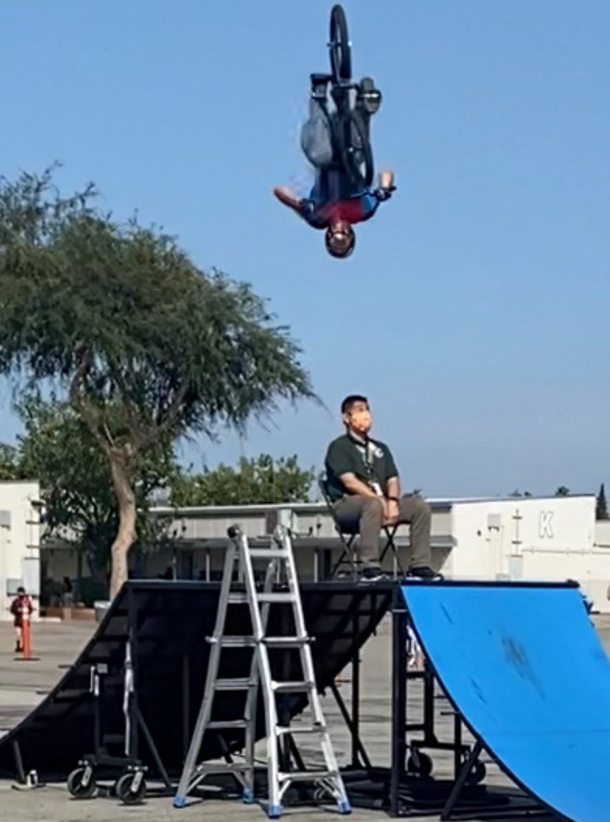 alhambrausd's tweet photo. A BIG shout out to #BaldwinPTA‼️🎉
Principal Takeshita: “Our awesome PTA provided all students with inspiring show from Team @ForwardBMX . They talked about bike safety, the importance of hobbies + finding things you truly love to do. They did some great tricks too! https://t.co/Q82DzHKcy8