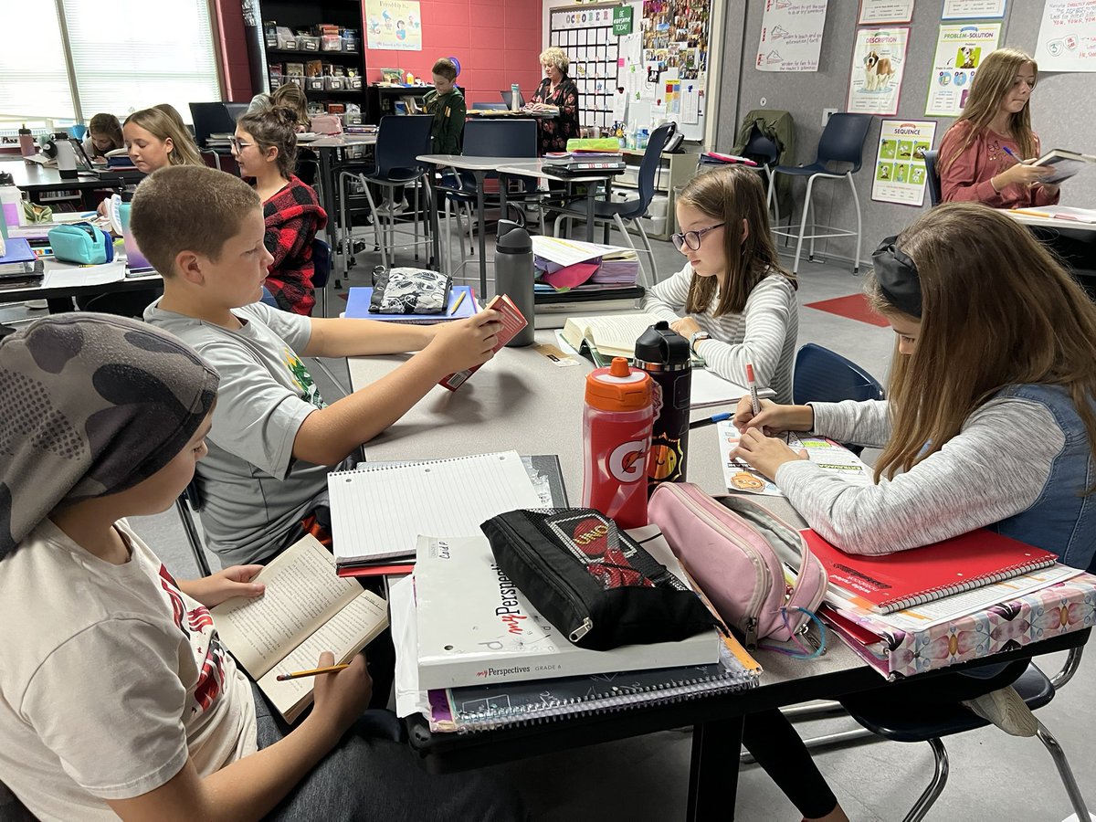 LakeDenoon's tweet photo. Love to see our Timberwolves so focused after weather disrupted our schedule. #TimberwolfWay #BacktoWork https://t.co/2B6YG7LndS