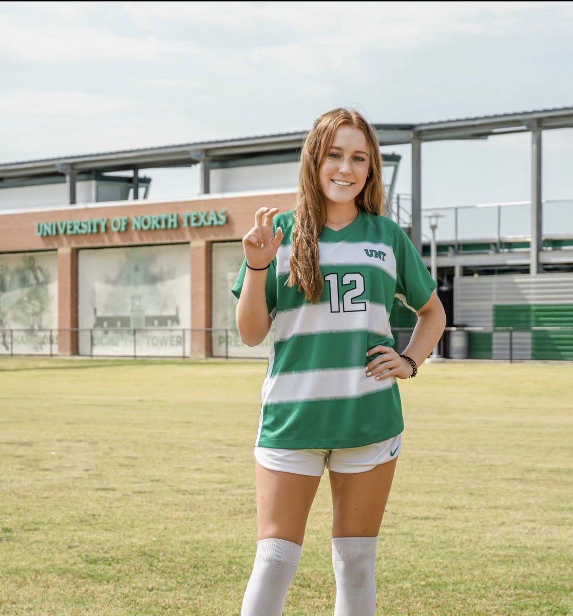 I’m super excited and blessed to announce my verbal commitment to play D1 soccer at the University of North Texas!! I want to thank my coaches, teammates, family, and friends for all of the amazing support along the way. #GMG 💚🦅 @STLDevAcademy @05SportingStl <a href="/MeanGreenSoccer/">UNT Soccer</a>