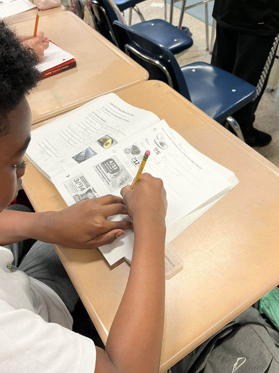 Robin Busick tweet media