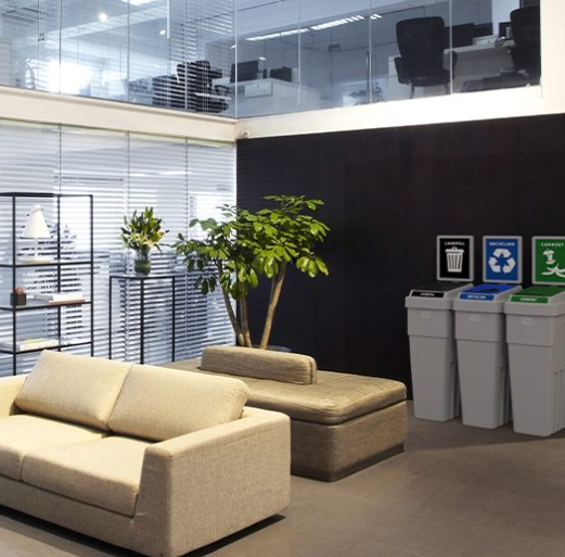 CleanRiverPR's tweet photo. Wish your company was more eco-friendly? 4 easy-peasy ways to convince your office.
https://t.co/22qNSxbv4j https://t.co/ZxZGlW9QaO