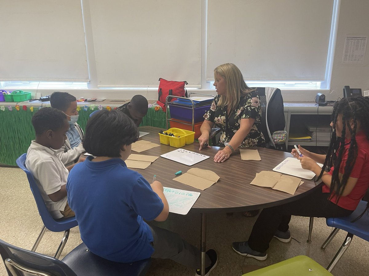 Shoutout to Ms. McKinney on using opportunities to respond with the strategy of show me to determine students’ level of understanding.  Way to go on ensuing students are actively engaged in their learning. You ROCK! #zone1derful #wearejcps <a href="/JCPSAsstSuptES/">Dr. LaMesa Marks-Johns</a> @
