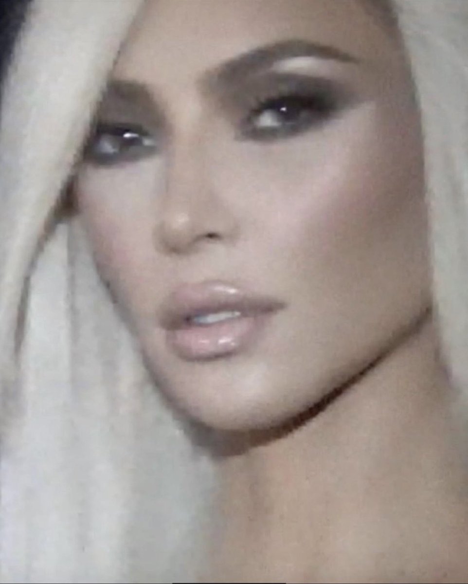 KimKardashian's tweet photo. Low quality pics, high quality fits https://t.co/kXjq4koxzE
