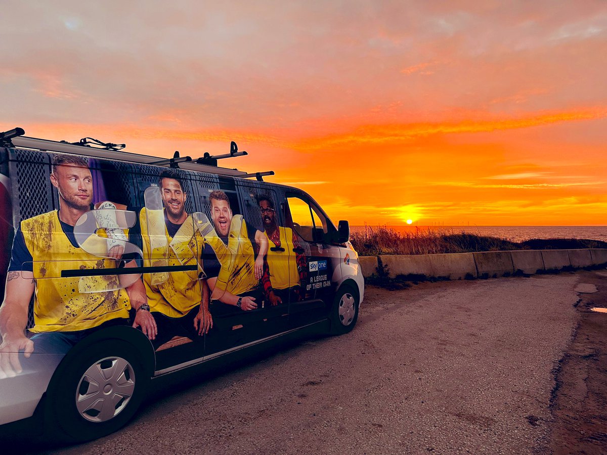 ricksymons's tweet image. Lovely sunrise this morning on the east coast 🌊 🌅 @JKCorden @JamieFRedknapp_ @RomeshRanga @flintoff11 @lifeatsky #eastyorkshire #northsea #sunrise #easington