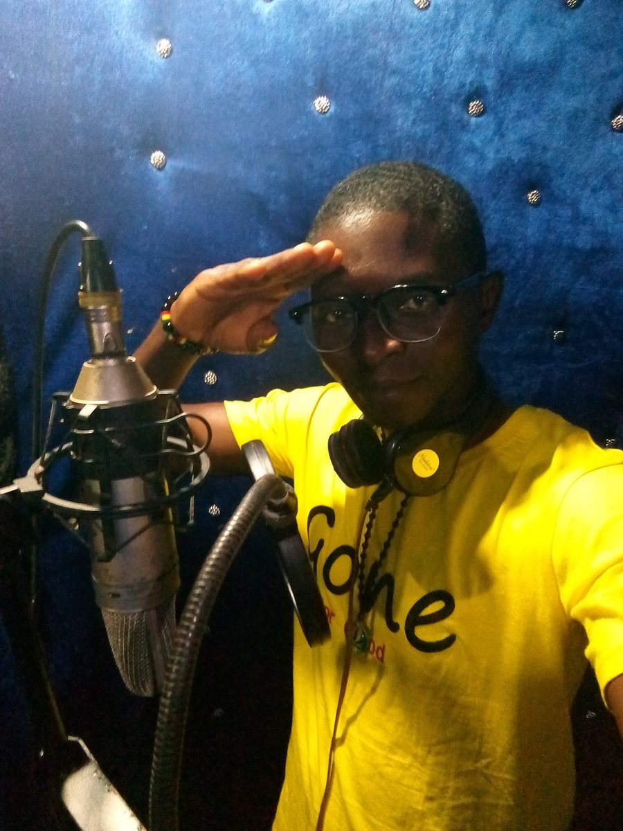 JeebsonRas's tweet photo. Studio Season with Ras Jeebson! https://t.co/ieSUpzsSJB