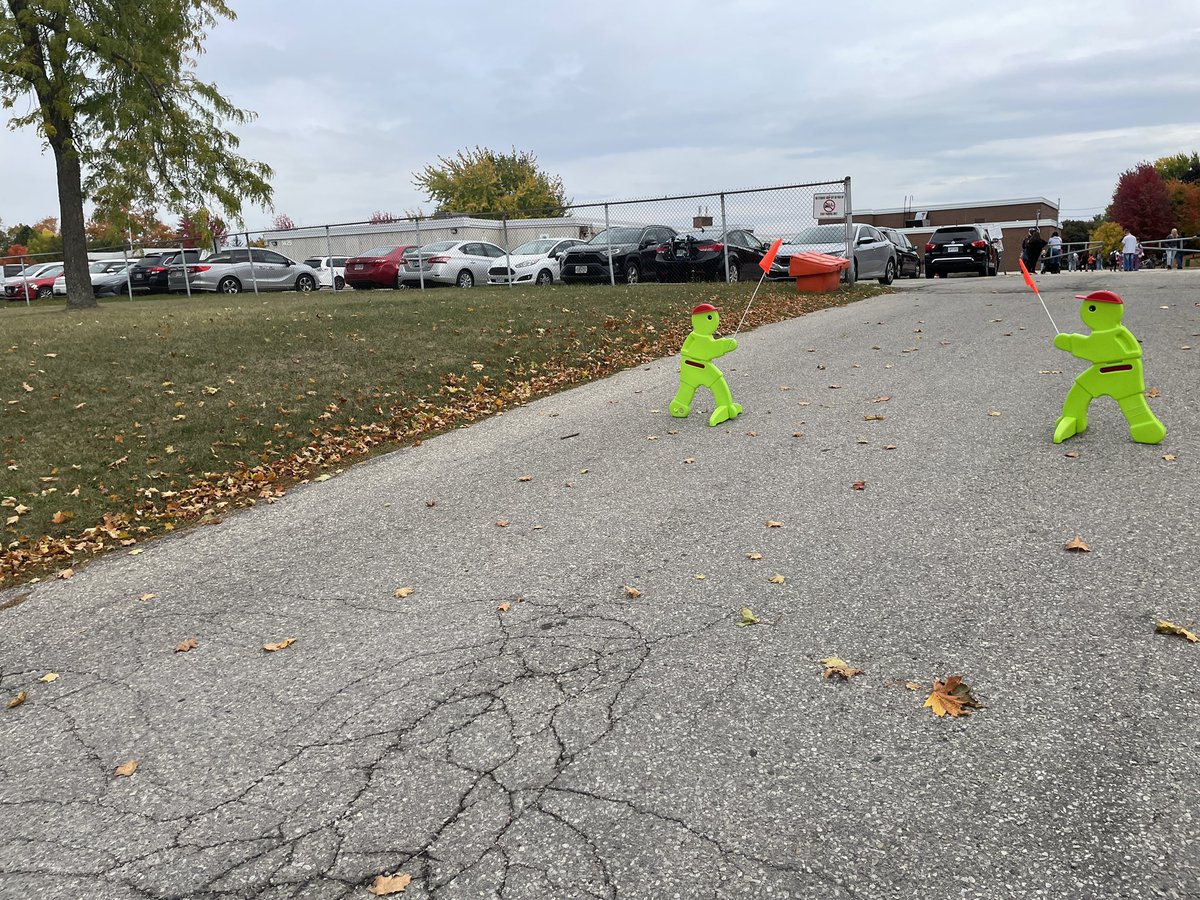 Please be reminded that the parking lot is closed for student drop off and pick up.