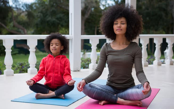 Dr_Shermaine's tweet photo. "HOW TO QUIET YOUR MIND?" (https://t.co/9y4zmRUDP7) #InformativeRead #PleaseShare #HealthyBodySoulAndSpirit #IWantYou2LiveWell #FeelFree2SignUpAndFollow https://t.co/46nf0QhJJt