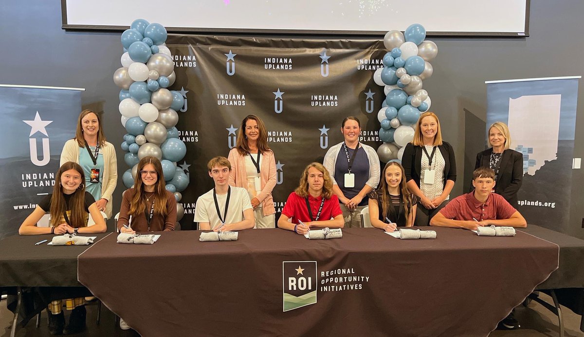 COSMOSIndiana's tweet photo. Students in the UpSkill Work &amp; Learn program are gaining exposure to career possibilities while earning income, college credits, and certifications! 

Two COSMOS students are participating in the program. They are employed by SAIC. 

#WBL #YAinAction #talentdevelopment https://t.co/qi0OeKADIH