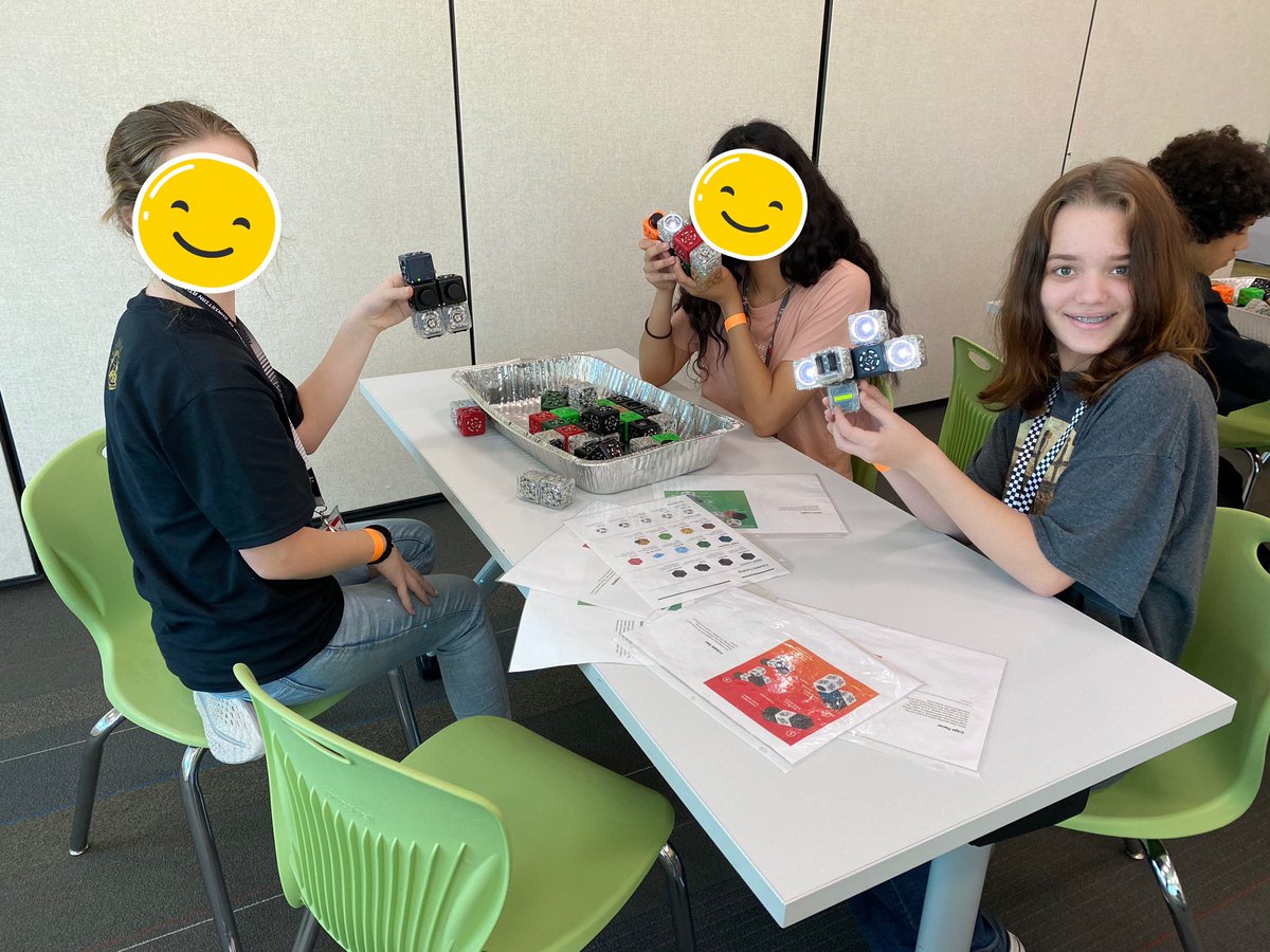 Kelly Knight tweet media