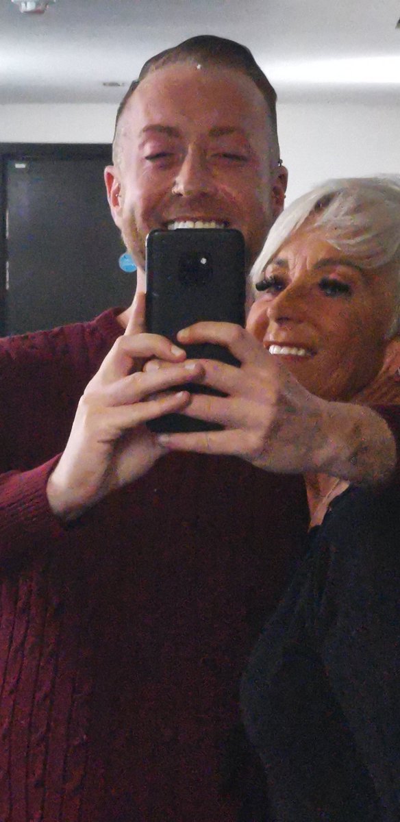 hurbi2003's tweet photo. Ready to hit the town with my fave 🥳💙 https://t.co/o6grrGMBBE