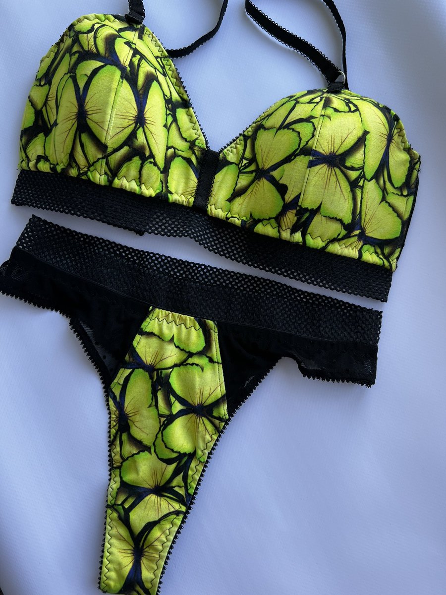 linacien's tweet photo. One of my first lingerie set ☺️

#lingerie #sewing #sew https://t.co/T6coDzgiPv
