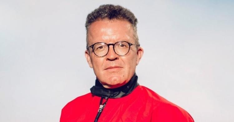 In this <a href="/declutterhub/">The Declutter Hub 🏠</a> #podcast, our guest <a href="/tom_watson/">Tom Watson</a> is turning the tables and asking me the burning questions about preparing for a #HomeRenovation. I share my #tips on how to stay organised when #renovating your #home. ed.gr/ebset