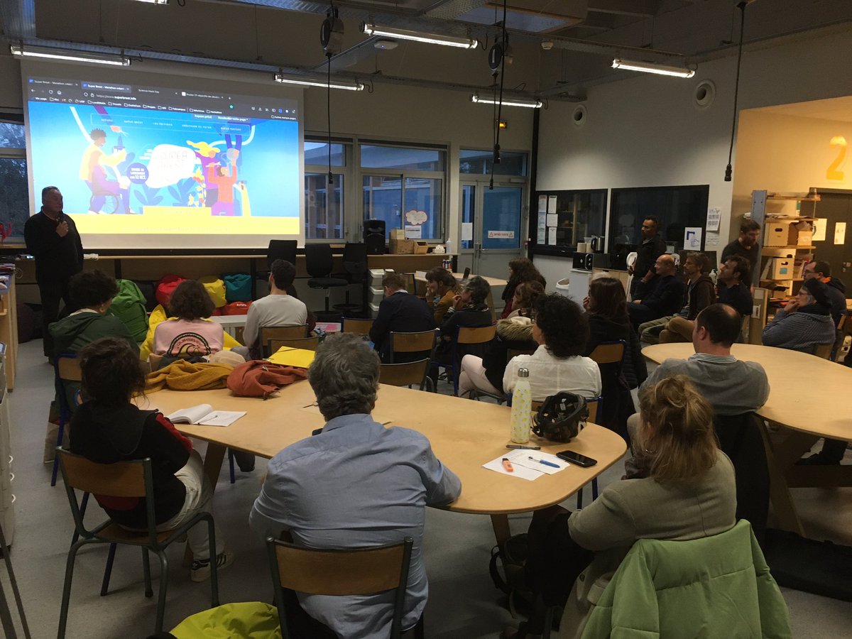 Les Fabriques du Ponant tweet media