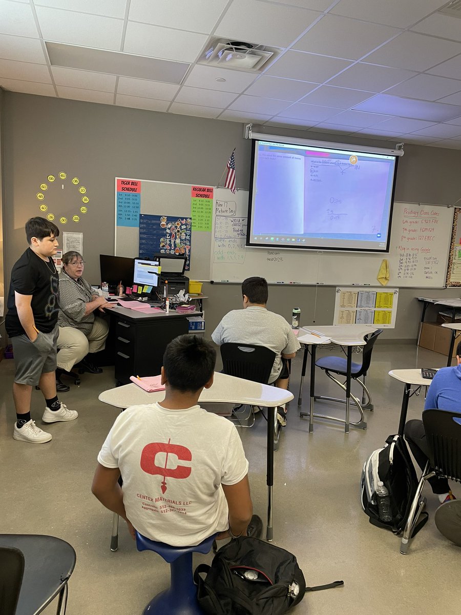 Kelli Shelly tweet media