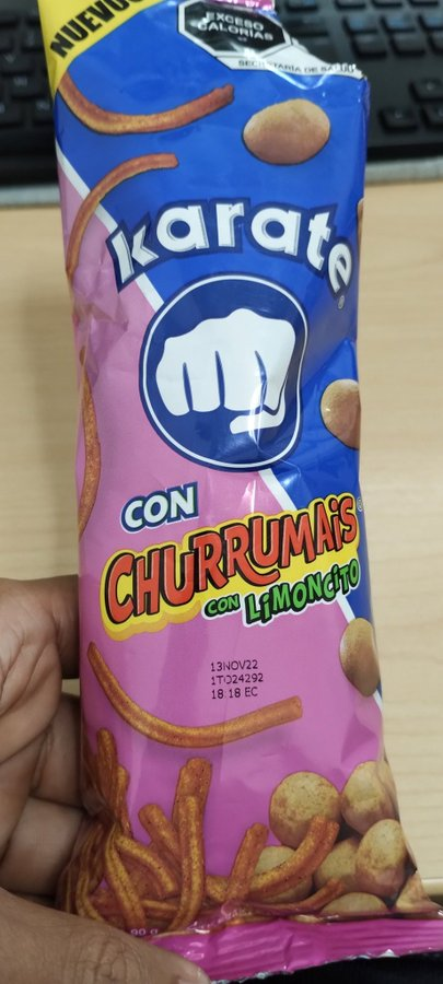 Sifuentes's tweet photo. Marvel: Infinity War is the most ambitious crossover event in history.

Mexico: https://t.co/ukDjyaoEps
