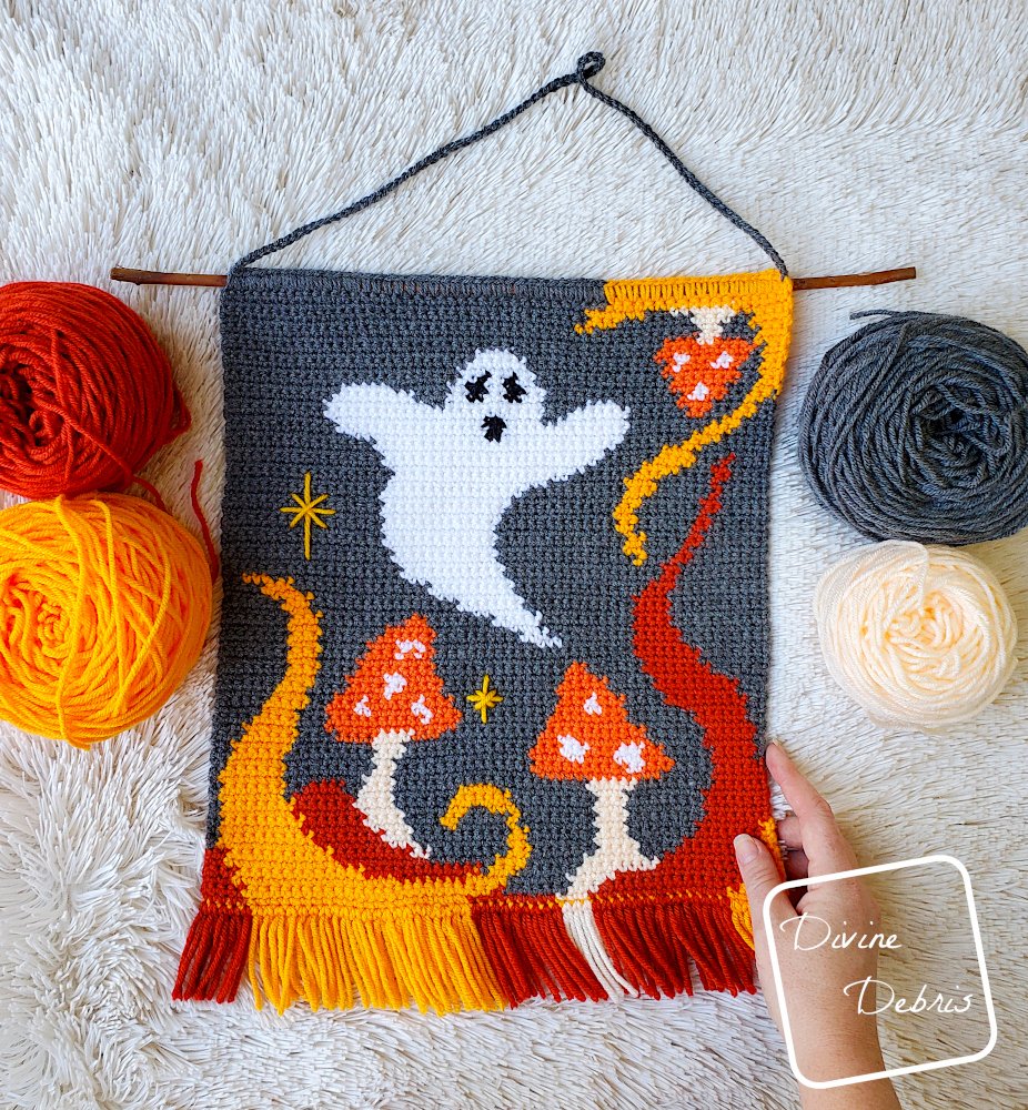 divinedebrisweb's tweet photo. Did you see this week's new wall hanging? Perfect for Spooky Season!
Ghost in the Mushrooms Wall Hanging, get the graph on my blog: https://t.co/8RH6VBtEaG https://t.co/tCg6EQ9pWd