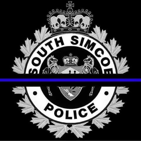StartTalking1's tweet image. CMHA Simcoe County sends our deepest condolences to our community partners at South Simcoe Police.  Our thoughts are with all those affected by this tragedy.  Our crisis line is available for support 24/7 at 1-888-893-8333.