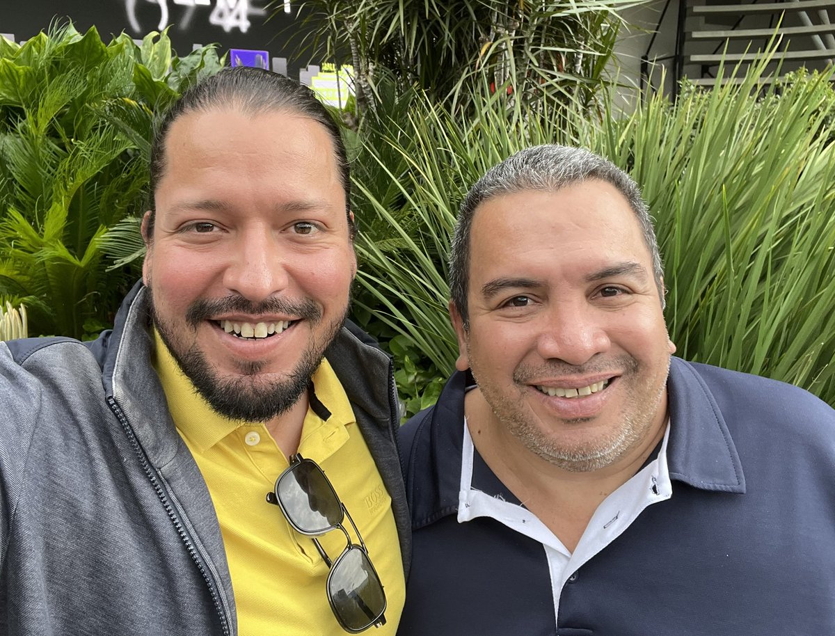 welp <a href="/luchosalazarc/">Lucho Salazar</a>