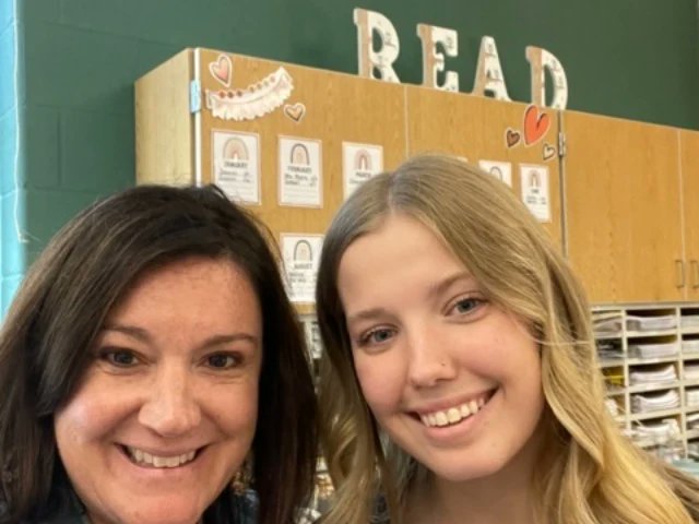 KinneerSra's tweet photo. Super proud of our amazing Future Educators Club members for making a difference and shadowing in the classroom! #learningwithoutlimits #spanishwithsrak #rocketpride https://t.co/XadHj54qtJ