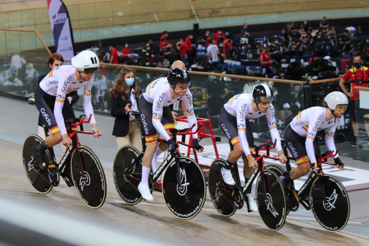 Ciclismo. 
El lorquino <a href="/Albertoo_PD/">Alberto Pérez</a> hace historia al participar en un Mundial de Pista de ciclismo.
El integrante del <a href="/Valverde_Team/">Valverde Team-Ricardo Fuentes</a> compitió en persecución por equipos en la cuarteta formada junto Jaime Romero, Erik Martorell y Joan Martí Bennassar. 
15° puesto, ⏱️4:04.753