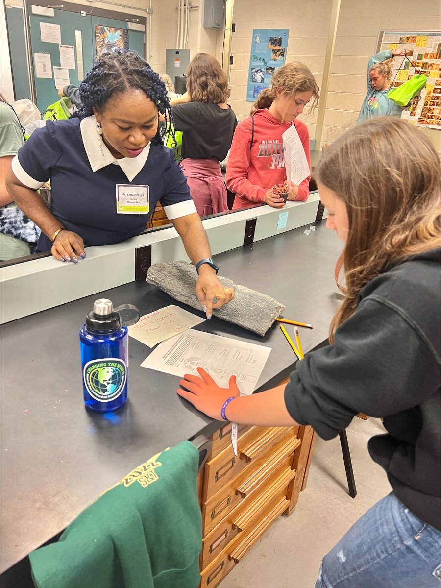 Dr. Oboh-Ikuenobe and Mrs. Erdoo Mongol ran a paleontology workshop titled: “Secrets of the Past: Fossils – If Rocks Could Talk” for 7th and 8th Grade girls to learn about the possibilities within STEM. Awesome job! #STEM #GGPE #MinerPride #SolvingForTomorrow