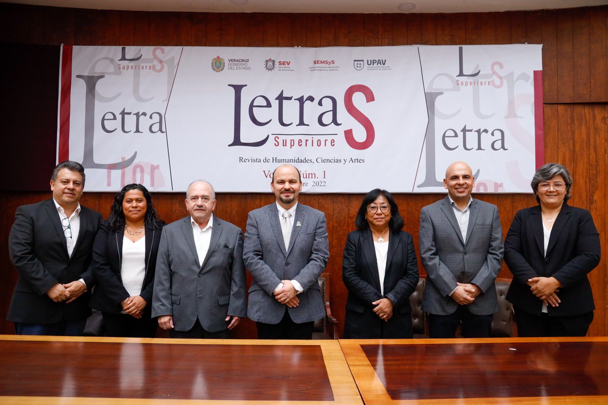 OmeMendez's tweet photo. Me complace compartirles que el día de hoy, el @GobiernoVer  y la @SEducacionVer, a través de la @UPAVoficial, presentaron la Revista de Divulgación de Ciencia, Humanidades y Artes: "Letras Superiores" que, abre el camino para un proyecto académico que desde este primer número. https://t.co/KTnYXoRyve