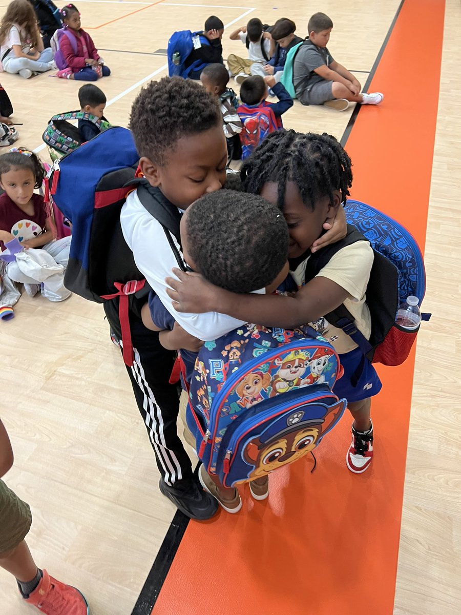 Group hug to say goodbye at dismissal! So much love to give! 🥰 <a href="/HumbleISD_ACE/">Autumn Creek Elementary</a> <a href="/HumbleISD_PREK/">HumbleISD ECE</a>