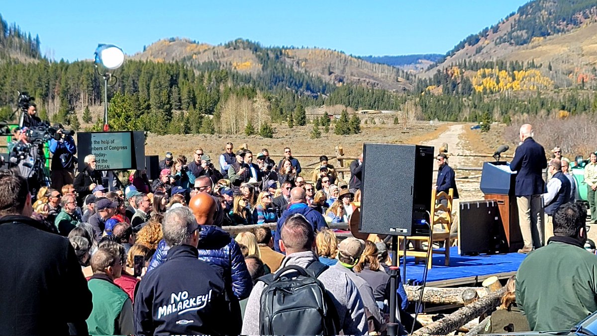RobCBS4's tweet image. Breezy &amp;amp; pleasant #cowx for President @JoeBiden as he wraps up his remarks and signs proclamation creating the Camp Hale Continential Divide National Monument.  Members of the Original 10th Mountain Division and decendants in attendance.  #CampHale
