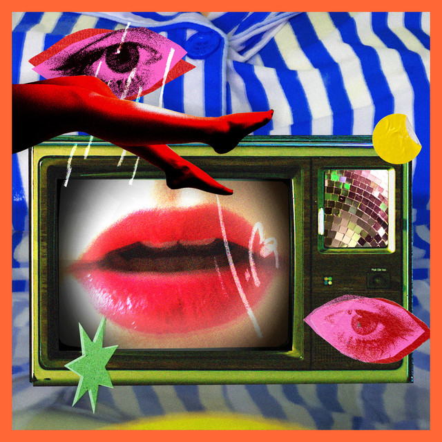 phonograph_me's tweet photo. Check out our latest treats! Today, we're featuring the new singles from Motion Cntrl (@motioncntrl), Ellur (@ellurrrrr), Low Key Crush & Almost Barely (@tycassutt) so tap the link in our bio and have a listen! 🎧 #phonographme #motioncntrl #ellur #lowkeycrush #almostbarely https://t.co/MqyZ2Ylrs3