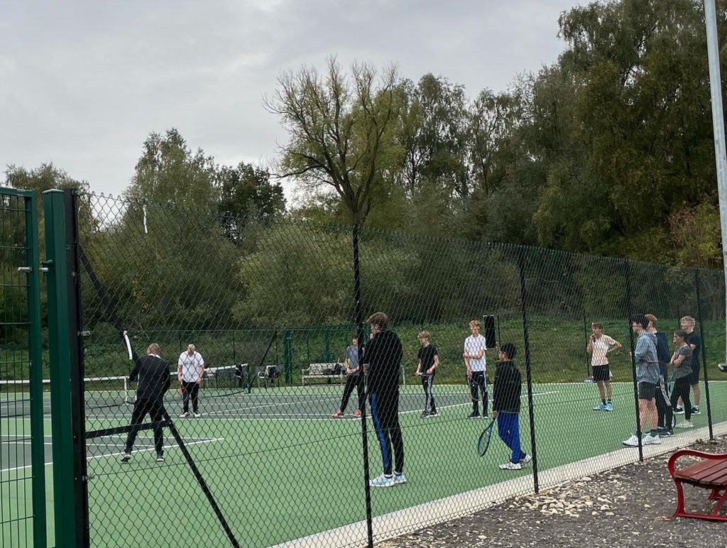 tattershalltc's tweet photo. Working on movement &amp; recovery this evening with coaches Guy &amp; Sean 🎾 It all starts with a good attitude towards it 👌

#movement #recovery #tennis #tattershall #lincolnshire https://t.co/UZsRFf4VyC