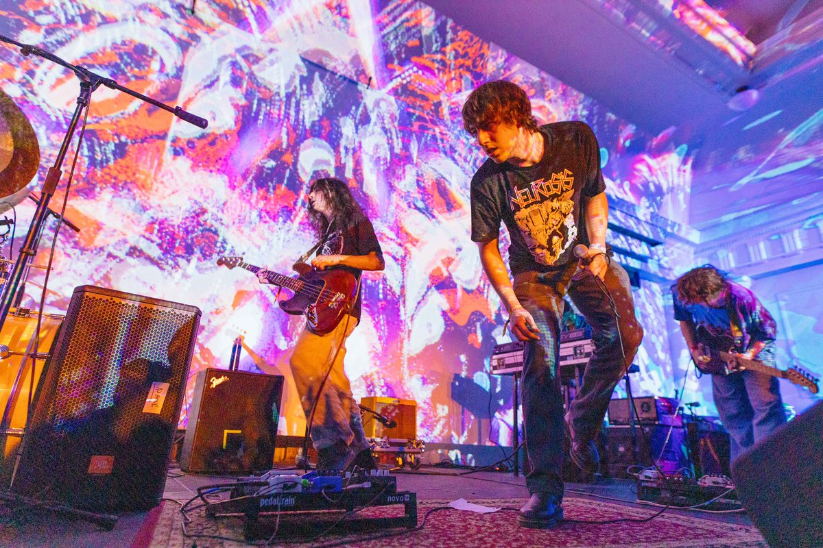 <a href="/LeoStrauss3rd/">Leo Strauss III</a> <a href="/kytucker_/">Ky Tucker</a> <a href="/MorganRomeroTV/">Morgan Romero</a> Feel like we should def get <a href="/geese_band/">Geese</a> back for #treefort11…no?
-
📸 by <a href="/boisechristina/">Christina Birkinbine</a>