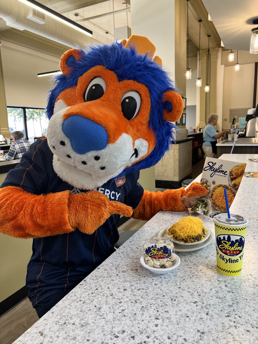 Best way to celebrate #MLSCupPlayoffs? With Skyline Chili. 🙌 

RT and Follow for a chance to win a <a href="/Skyline_Chili/">Skyline Chili</a> gift card!