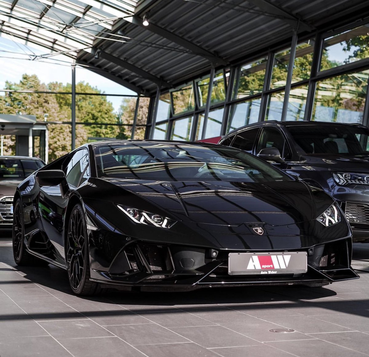 carpxrnpicx's tweet photo. Huracan EVO https://t.co/t3KpInvsfa