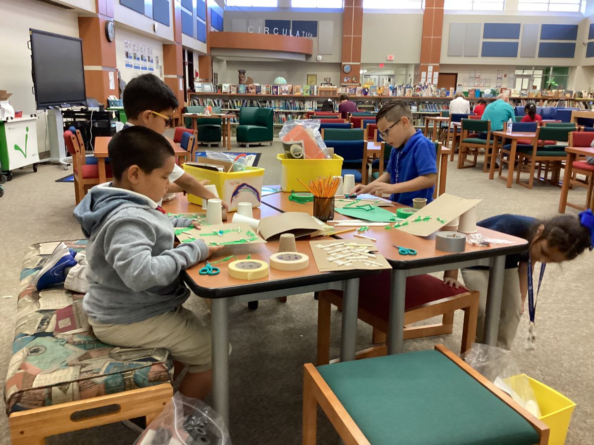 Library_SBE's tweet photo. @SBEBears were so excited creating their beaver dams as part of the @InventorsHOF Rescue Squad. @SBISDLibraries https://t.co/g8hU6NrgKM